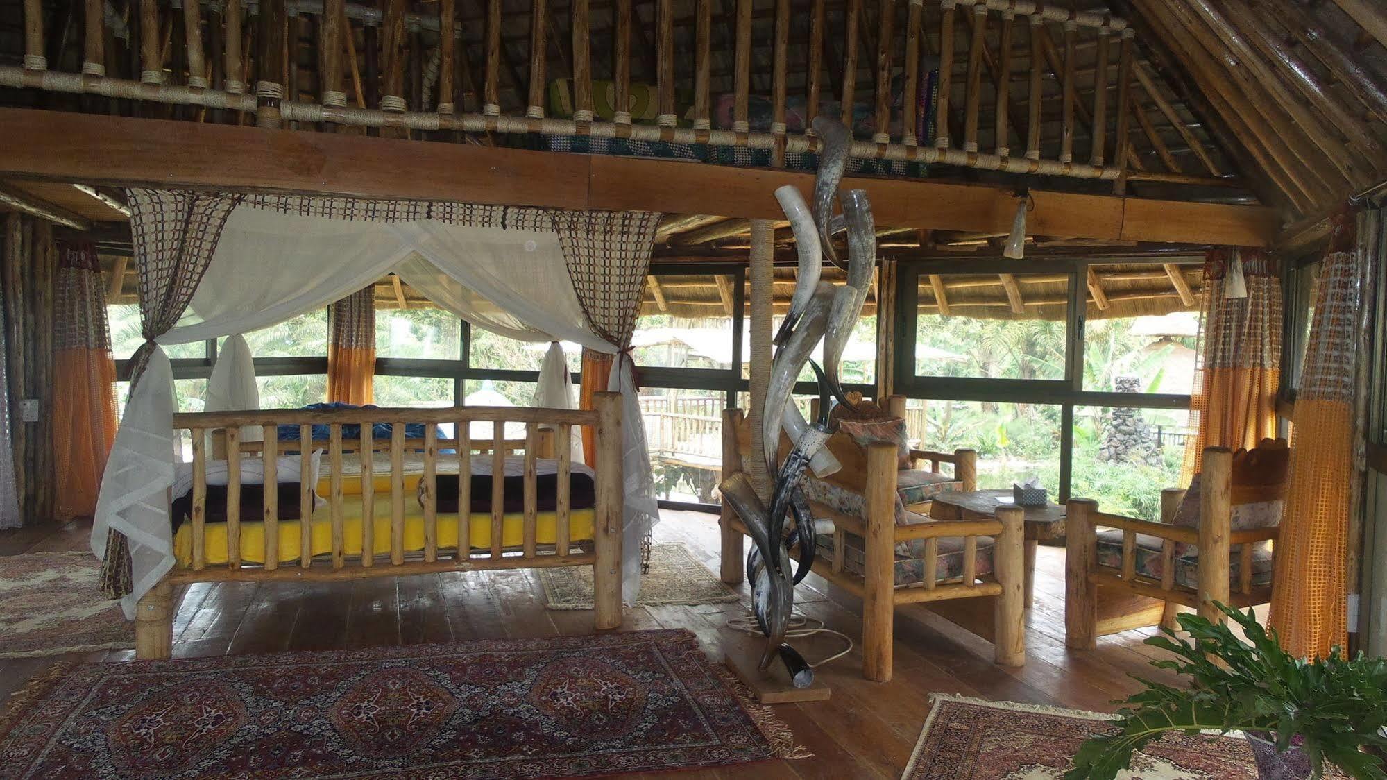 Malakai Eco Lodge Kajansi Exterior photo